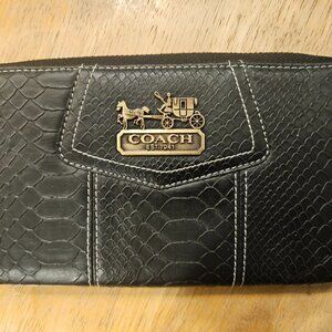 Coach Black Croc Embossed Zip Around Wallet | NWOT